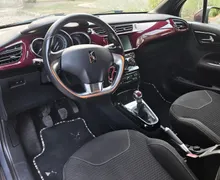 Notranja slika - Citroën DS3 - 1,6 HDi So Chic FAP - 8 - Predogledna slika