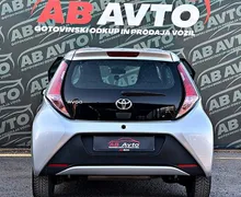 Zunanja slika - Toyota Aygo - 1.0 VVT-i x KLIMA+BT TEL+SERVO+BREZ POLOGA+UGODNO - 6 - Predogledna slika