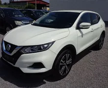 Zunanja slika - Nissan Qashqai - 1.3 DIG-T 140 hp -POTRJENA SERVISNA  -SLO POREKLO - 1 - Predogledna slika