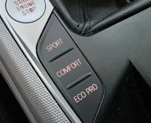 Zunanja slika - BMW Serija 3 - : 318d - LINE ASSIST - USNJE - FUL LED - TEMPOM4T - 17 - Predogledna slika