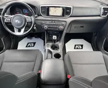 Notranja slika - KIA Sportage - 2WD 1.6 GDI+1. LAST+SLO+NAVI+PDC - 11 - Predogledna slika
