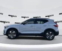 Notranja slika - Volvo XC40 - B3P Plus Dark Avt - 8 - Predogledna slika
