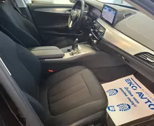 Notranja slika - BMW serija 5 Touring: - 520d xDrive Touring Avt. VIRTUAL-LED-VELIKA NAVI- - 11 - Predogledna slika