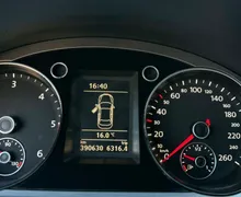 Notranja slika - Volkswagen Passat - 2.0 TDI-LIZING ZA TUJCE-PDC-TEMPOMAT-ODLIČEN- - 12 - Predogledna slika