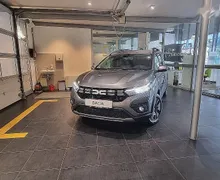 Zunanja slika - Dacia Jogger - Expression 1.0 TCe110 +paket UDOBJE + My Revision - 1 - Predogledna slika