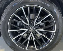 Zunanja slika - Toyota C-HR - KEYLESS-KAMERA-RADAR-LANE-PARK SENZORJI-GRETJE SED - 6 - Predogledna slika