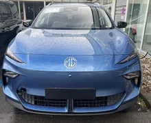 Zunanja slika - MG MGS5 EV - Luxury 64kW 7 let tovarniške garancije NA ZALOGI - 2 - Predogledna slika