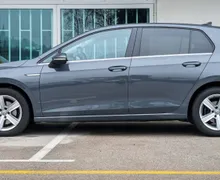 Zunanja slika - VW Golf - 2.0 TDI DSG Style matrič. LED Digital cockpit ACC - 8 - Predogledna slika