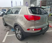 Zunanja slika - KIA Sportage - 2WD 1.7 TD - SLOVENSKI + ZNANA ZGODOVINA + KLJUKA - 5 - Predogledna slika