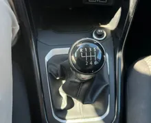 Zunanja slika - Volkswagen T-Roc - 1.6 TDI BMT 2X PDC. NAVI. SAMO 88.645 KM. - 20 - Predogledna slika
