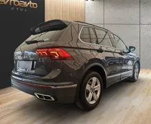 Notranja slika - Volkswagen Tiguan - 1.5 TSI  R-Line DSG•Bogata dodatna oprema... - 7 - Predogledna slika