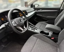 Notranja slika - Volkswagen Golf - Life 1.0 eTSI DSG - 7 - Predogledna slika