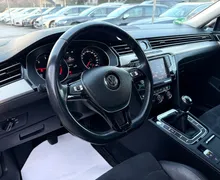 Zunanja slika - Volkswagen Passat - Variant 2.0 TDI BMT Highline LED NAVI USNJE KEYLESS ALU17 - 16 - Predogledna slika