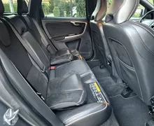 Zunanja slika - Volvo XC60 - D4 R-Design NAVI F1 VL. KLJUKA 1.LETNO JAMSTVO - 11 - Predogledna slika