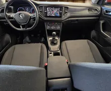 Notranja slika - Volkswagen T-Roc - 1.6 TDI BMT Style Dod.zimske gume na platiščih - 14 - Predogledna slika