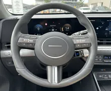 Notranja slika - Hyundai Kona - 1.6 GDI Hybrid Impression DCT - 14 - Predogledna slika