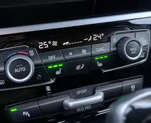 Zunanja slika - BMW Serija 2 - Active Tourer: 216d+SPORT+LED+MEMORY+NAVI - 15 - Predogledna slika