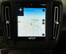 Zunanja slika - Volvo XC40 - T3 AUT Momentum - 10 - Predogledna slika