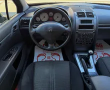 Zunanja slika - Peugeot 407 - SW ST Confort 2.0 HDi 16V |PANO|PDC|XENON - 7 - Predogledna slika