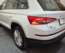 Zunanja slika - Škoda Kodiaq - 4x4 2.0 TDI Style DSG ACC-FULL LED-USNJE-19COL - 3 - Predogledna slika