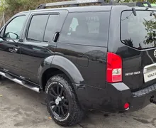 Zunanja slika - Nissan Pathfinder - 2.5 dCi 7 SEDEŽEV-ALU-KLIMA-4X4-SLOVENSKI - 6 - Predogledna slika