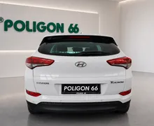 Zunanja slika - Hyundai Tucson - 1.7 CRDI-KAMERA-ODLIČEN-M 2019-1 LASTNIK... - 4 - Predogledna slika
