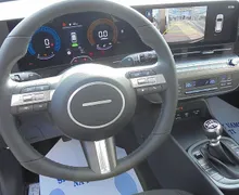 Zunanja slika - Hyundai Kona - 1.0 T-GDI 115 Style°ALU 16°AAC°WINTER°TRA°RG° - 8 - Predogledna slika