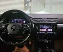 Zunanja slika - Škoda Superb - Combi 2,0 TDI DSG - 7 - Predogledna slika