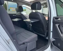 Notranja slika - VW Touran - 2.0 TDI-R-LINE-BI-XENON-LED-PANORAMA-NAVI-PDC-... - 11 - Predogledna slika