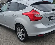Zunanja slika - Ford Focus - 1.0 125ks °OPRAVLJEN VELIK SERVIS° °6-PRESTAV° - 7 - Predogledna slika