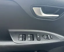 Notranja slika - KIA Stonic - 1.0 T-GDi EX Urban ISG - 13 - Predogledna slika