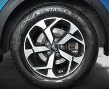 Zunanja slika - KIA Sportage - 2WD 1.6 GDI LX Edition ISG + SLOVENSKI + KLJUKA - 18 - Predogledna slika
