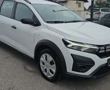 Zunanja slika - Dacia Jogger - 1.0 + °PLIN° 91ks °1.UPORABNIK° °FULL-LED° °PDC° - 4 - Predogledna slika