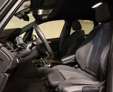 Notranja slika - BMW Serija 2 - BMW 216d Active Tourer M SPORT KAMERA LED NAVI TEMP - 4 - Predogledna slika