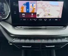 Notranja slika - Škoda Octavia - Combi 2.0 TDI RS DSG-Matrix-HeadUp-Vl.kljuka... - 9 - Predogledna slika
