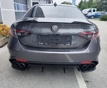Zunanja slika - Alfa Romeo Giulia - 2.9 V6 Bi-Turbo 510 Quadrifoglio AT8 - 11 - Predogledna slika