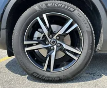 Notranja slika - Volvo XC40 - B3 P Plus Dark Avt. - 9 - Predogledna slika