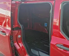 Zunanja slika - Ford Transit Courier - FURGON TREND 1.5TDCI-SLO-1.L-KAMERA-ZIM.PAKET-TEM - 8 - Predogledna slika