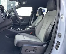 Notranja slika - Volvo XC40 - B3P Plus Dark Avt - 10 - Predogledna slika