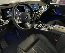 Notranja slika - BMW serija X7: - xD40d|M-Pro|SoftC|Pano|Zračno|HUD|ACC|Kljuka|360.. - 8 - Predogledna slika