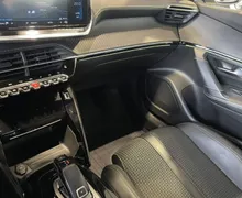 Zunanja slika - Peugeot 2008 - 1.LASTNIK-PANORAMA-NAVIGACIJA-KEYLESS-VIRTUAL-LED - 11 - Predogledna slika
