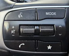 Zunanja slika - KIA Sportage - 1.6CRDi StyleDCT|fuLED|AC|kamera|NAVI|ASSIS|71tKM - 17 - Predogledna slika