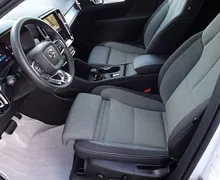 Zunanja slika - Volvo XC40 - 2.0 B3 Core 2WD -VIRTUAL -KAMERA -NAVI - 7 - Predogledna slika