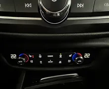 Zunanja slika - Opel Insignia - 2.0 CDTI 154KW INNOVATION 4x4.NEMŠKI+4ALU.USNJE - 12 - Predogledna slika