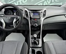 Zunanja slika - Hyundai i30 Wagon - 1.6 CRDi Comfort+94KW+LED+PROSTOROČNO TEL+AVTKLIMA - 9 - Predogledna slika