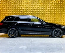 Notranja slika - Mercedes-Benz C-Razred - C220d AUT-LCI-4MATIC-KAMERA-KLJUKA-GRETJE-NAVI - 12 - Predogledna slika