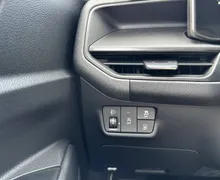 Notranja slika - KIA Stonic - 1.0 T-GDi LX Life - 13 - Predogledna slika
