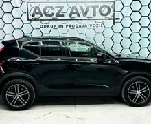 Zunanja slika - Volvo XC40 - 2.0D•4X4•AUT•R DESIGN•LED•KAMERA•NAVI•ACC•HARMAN• - 5 - Predogledna slika