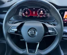 Notranja slika - Škoda Octavia - Combi 2.0 TDI Sportline DSG-Panorama-Vlečna klju.. - 7 - Predogledna slika