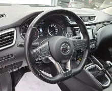 Zunanja slika - Nissan Qashqai - 1.3 DIG-T 140 Tekna 1.LASTNIK SLO.POREKLO - 8 - Predogledna slika